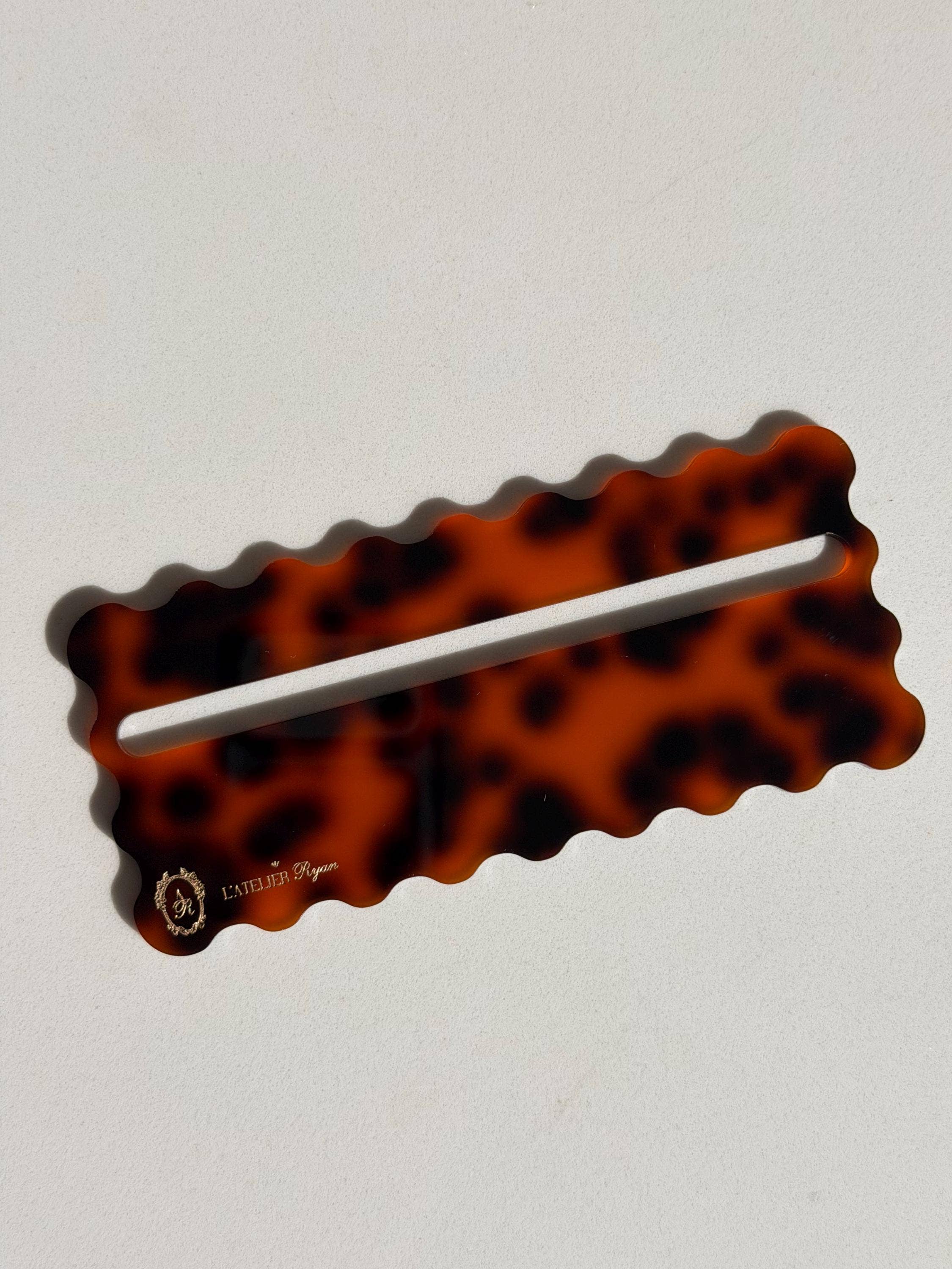 Tortoiseshell Mahjong Line Reader with Gold