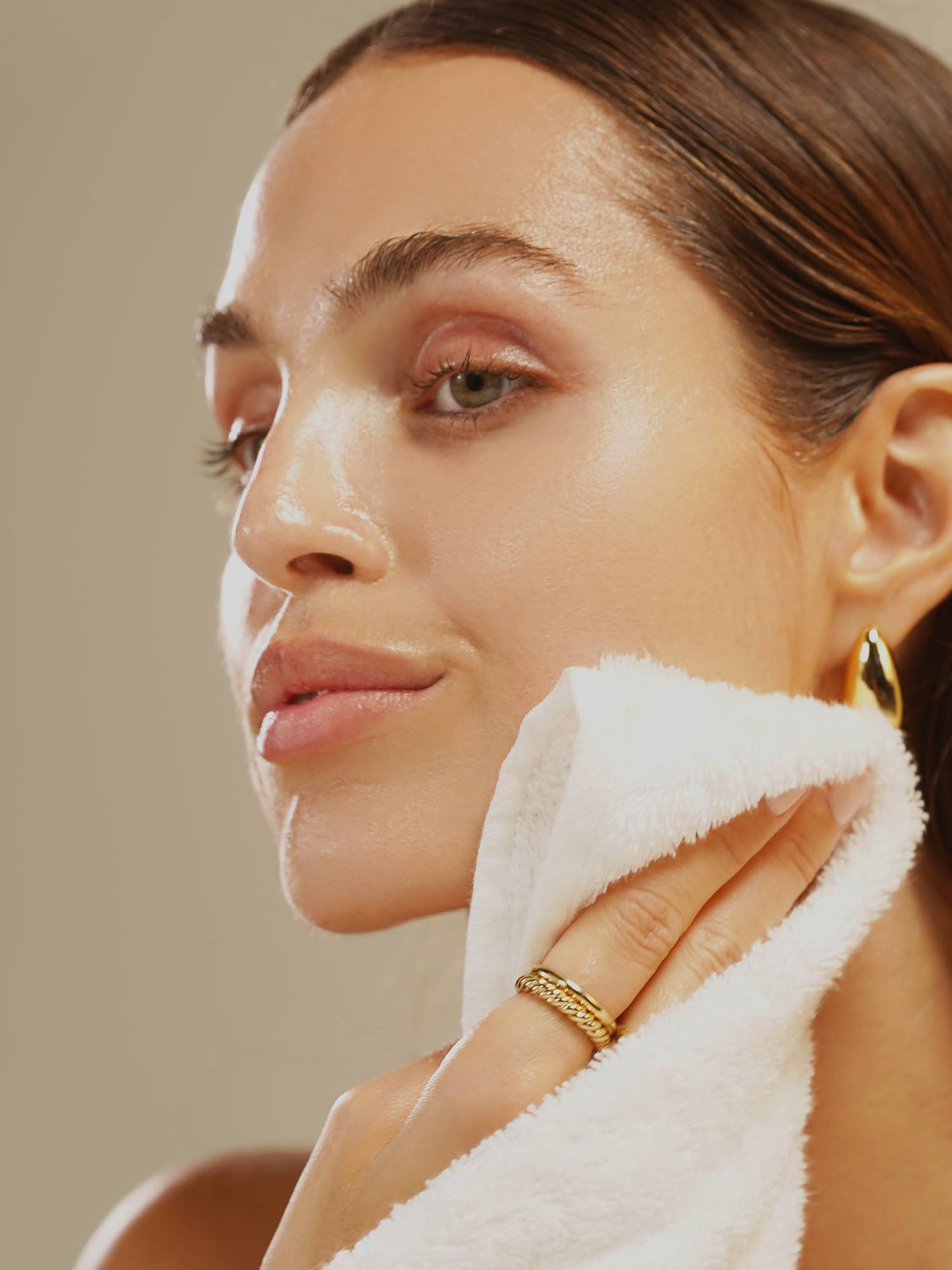 Renew Nourishing Cleanser: Full Size (3.9 fl oz | 120 ml)