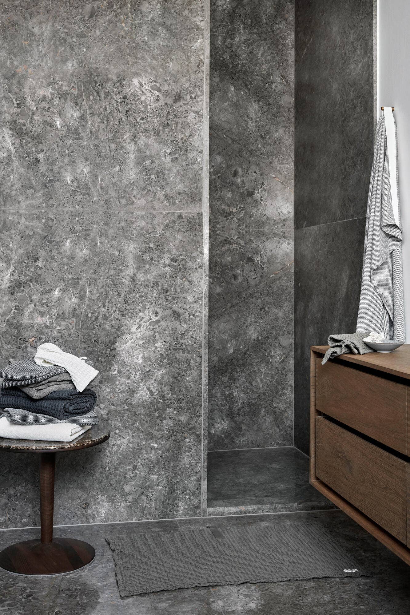 Big Waffle Bath Mat - 80 x 55 cm - Clay: 100% GOTS certified organic cotton / 80 x 55 cm/ 31.5 x 21.7"