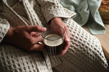 Big Waffle Bathrobe - Stone: 100% GOTS certified organic cotton / M/L